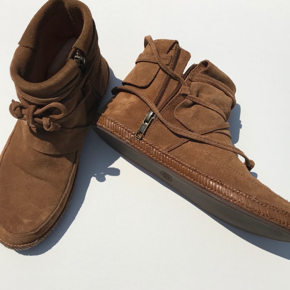 Ugg Reid Ankle Boots